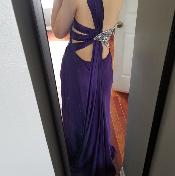 Prom dress - Picture 2 of 6